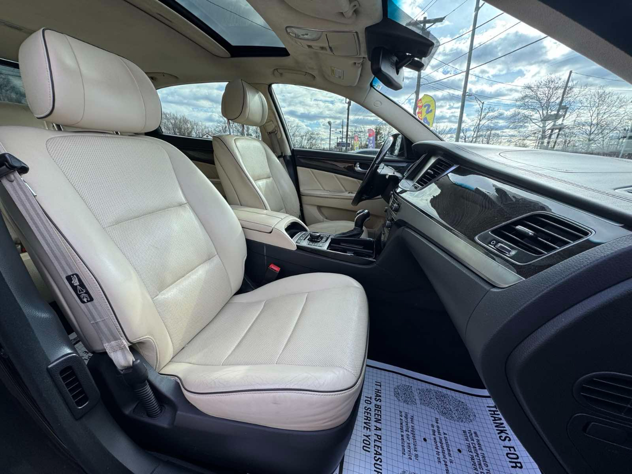 Hyundai Equus 4dr Sdn Signature 2014