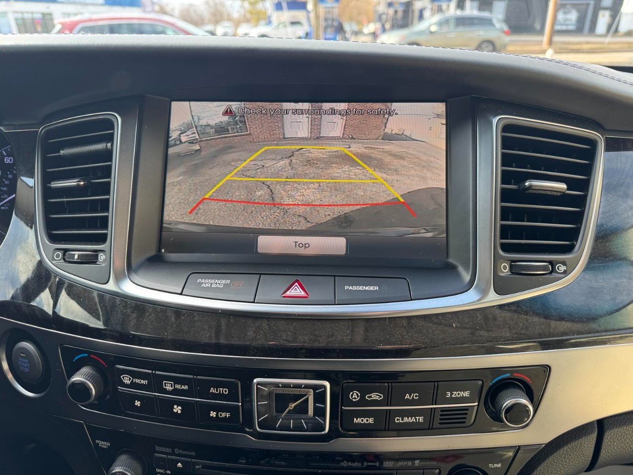 Hyundai Equus 4dr Sdn Signature 2014