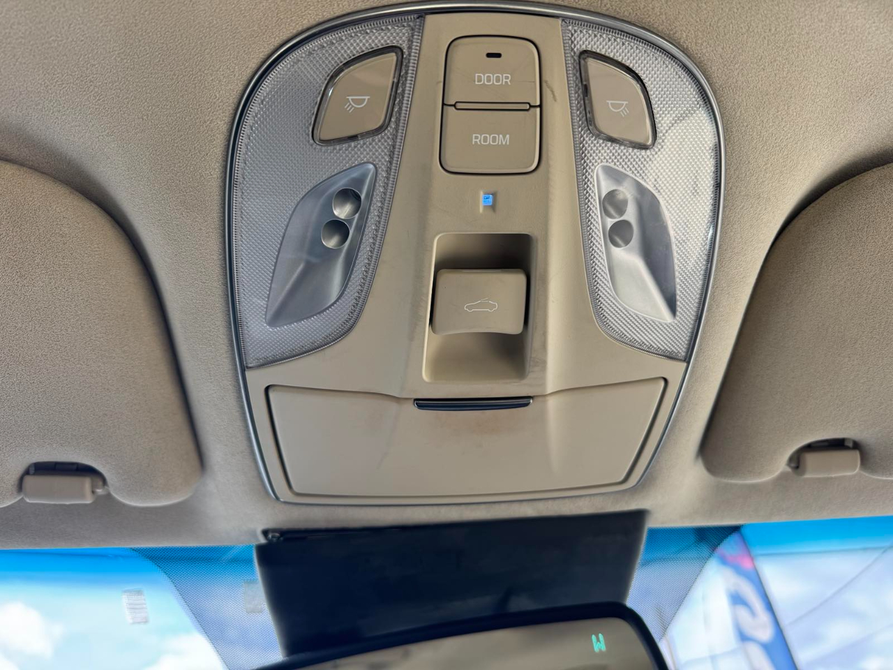 Hyundai Equus 4dr Sdn Signature 2014