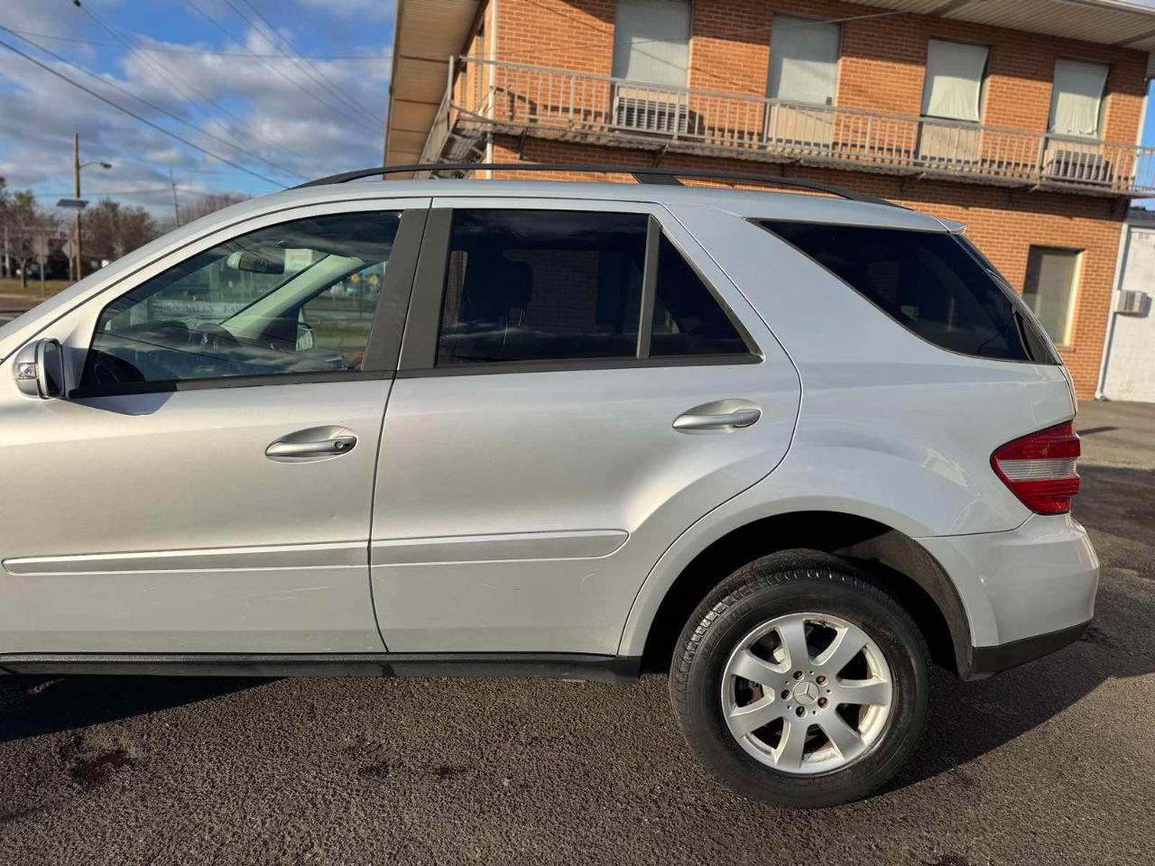 Mercedes-Benz M-Class 4MATIC 4dr 3.5L 2006