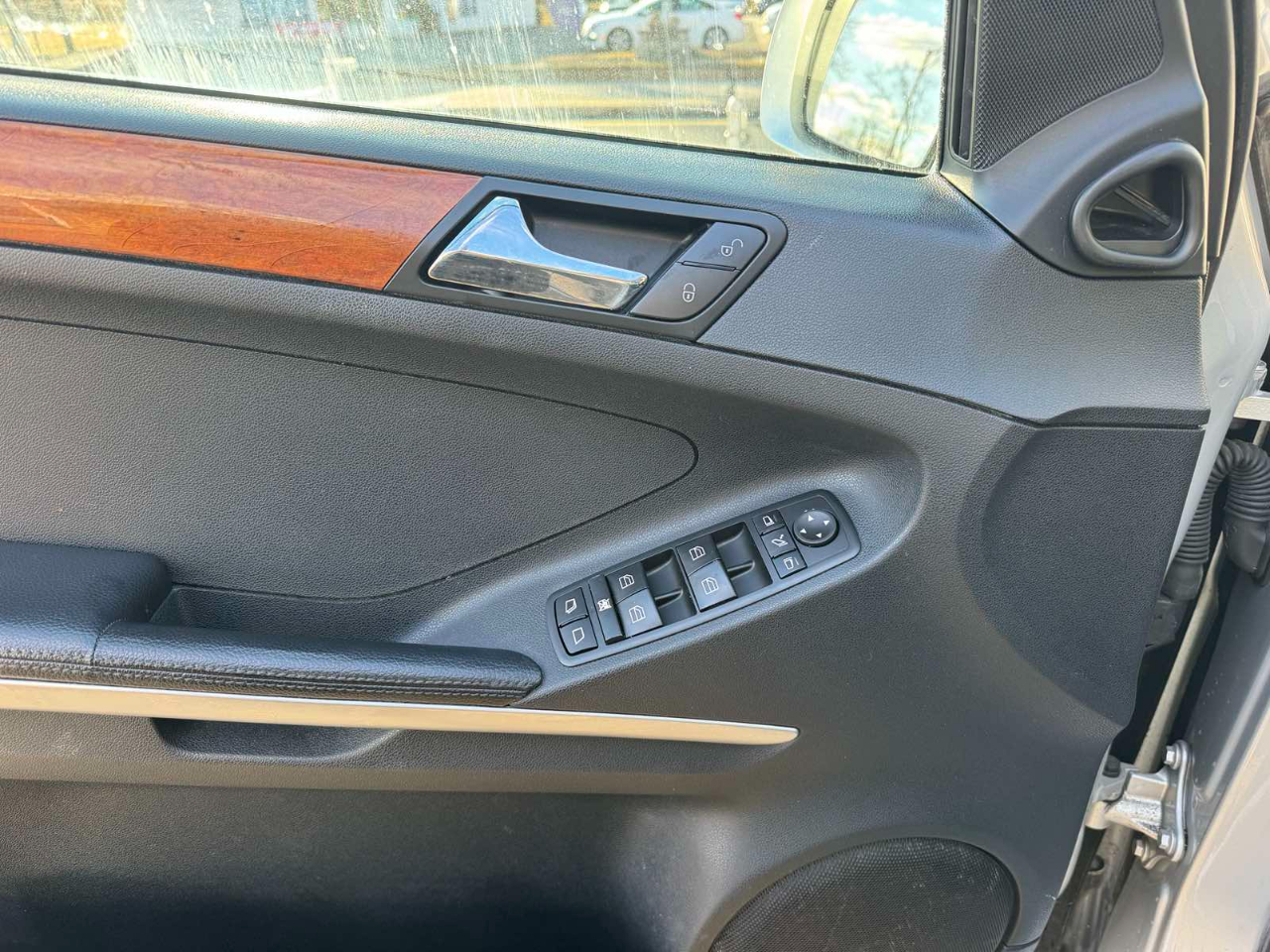 Mercedes-Benz M-Class 4MATIC 4dr 3.5L 2006