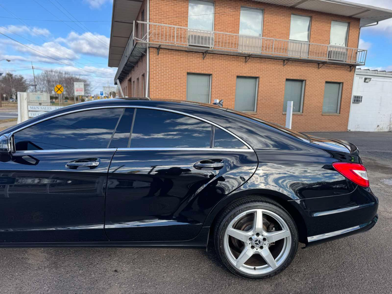 Mercedes-Benz CLS-Class 4dr Sdn CLS 550 RWD 2014