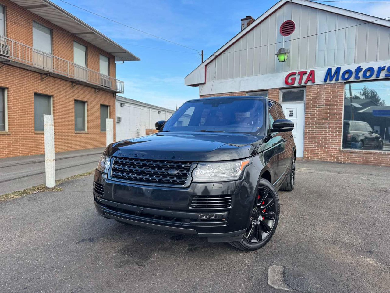 Land Rover Range Rover V8 Supercharged SWB 2017