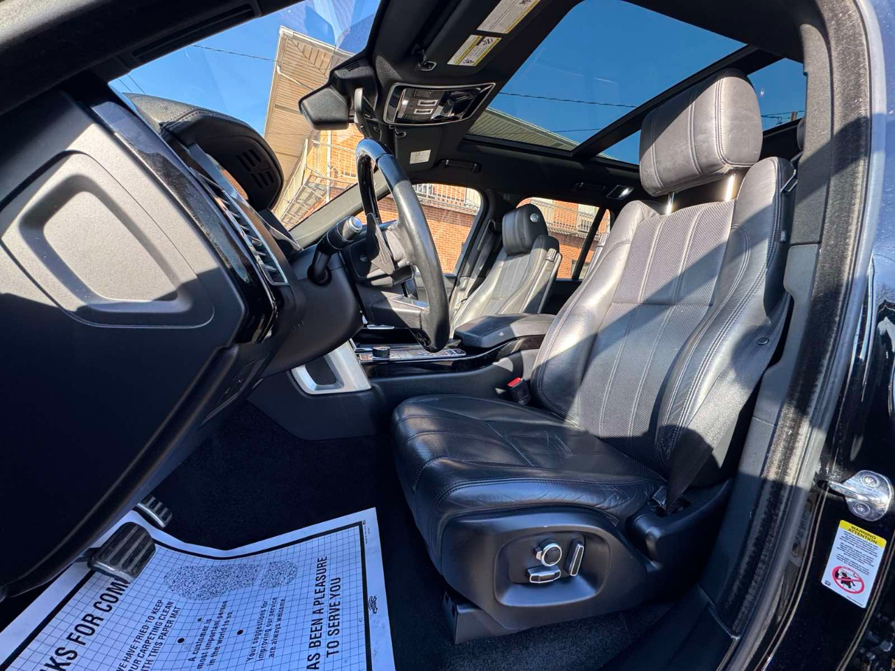 Land Rover Range Rover V8 Supercharged SWB 2017