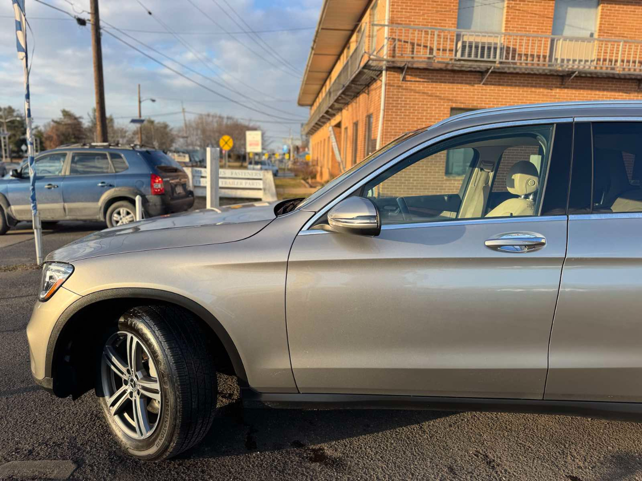 Mercedes-Benz GLC GLC 300 4MATIC SUV 2020