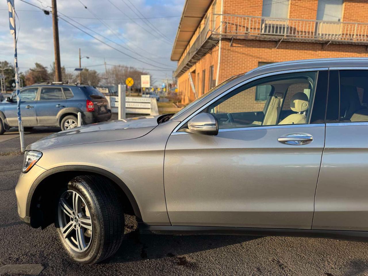 Mercedes-Benz GLC GLC 300 4MATIC SUV 2020