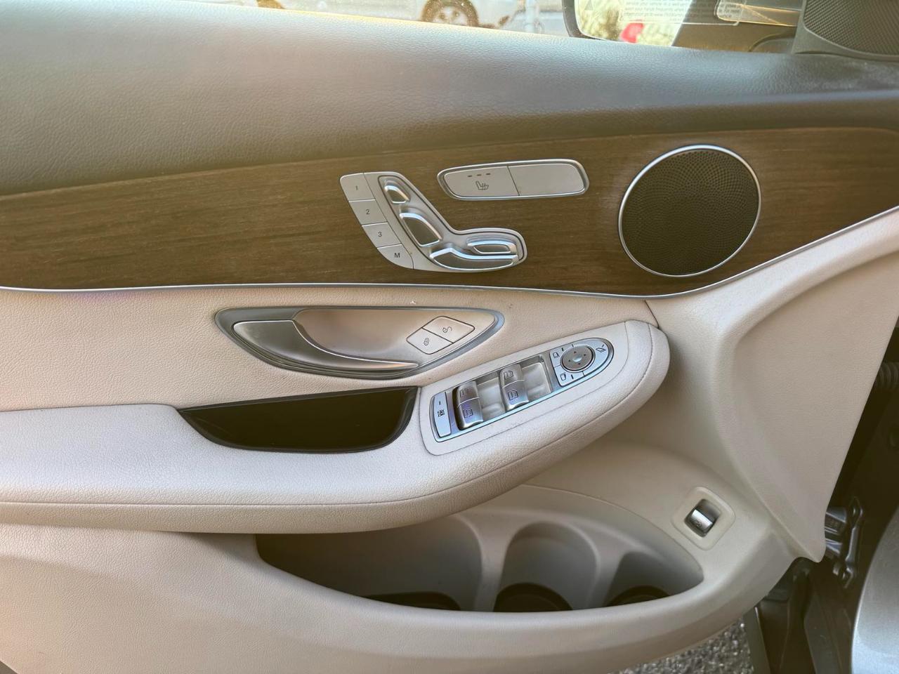 Mercedes-Benz GLC GLC 300 4MATIC SUV 2020