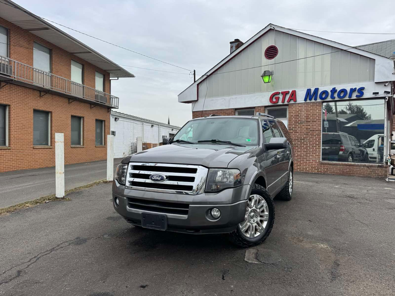Ford Expedition 4WD 4dr Limited 2014