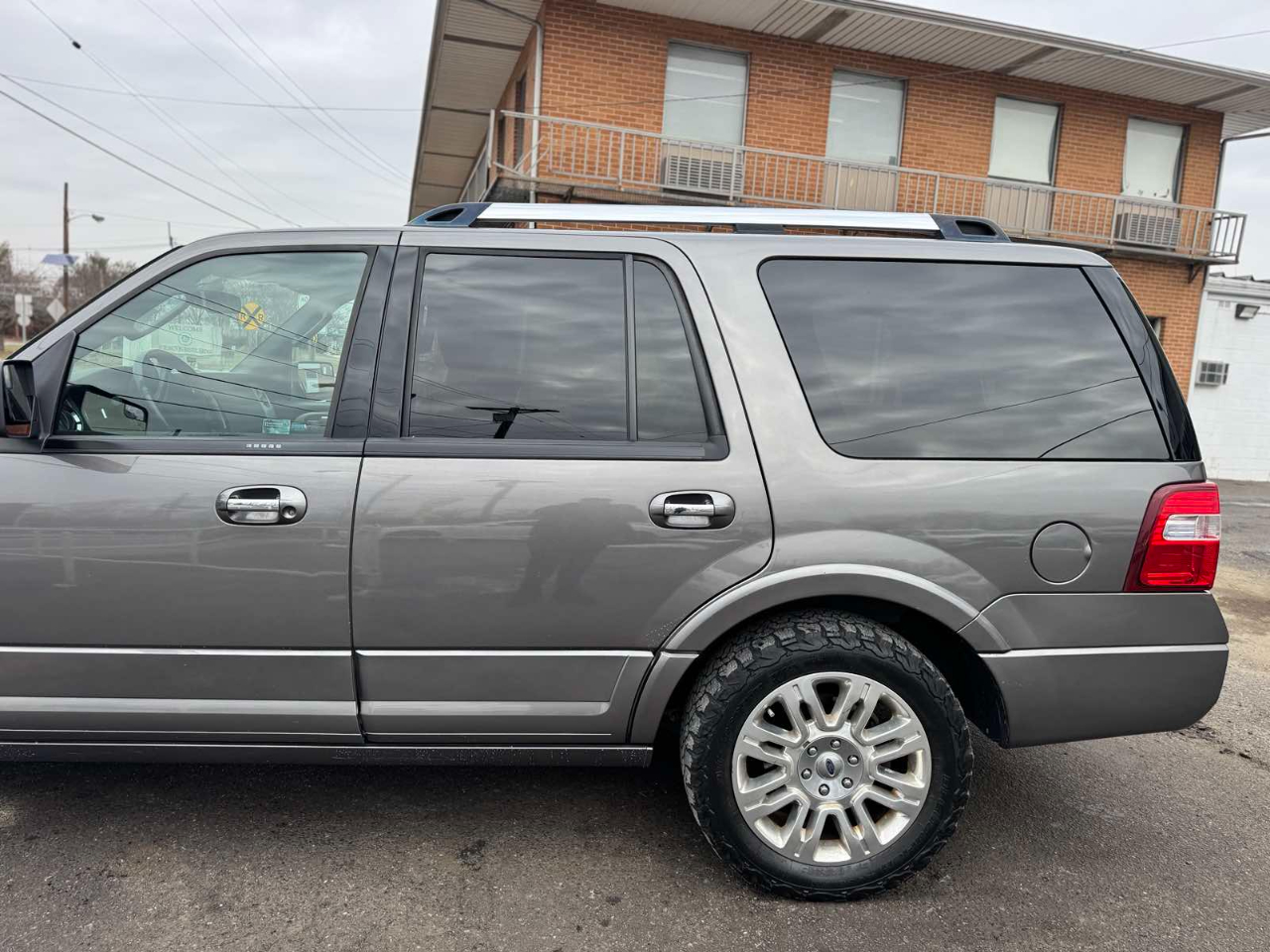 Ford Expedition 4WD 4dr Limited 2014