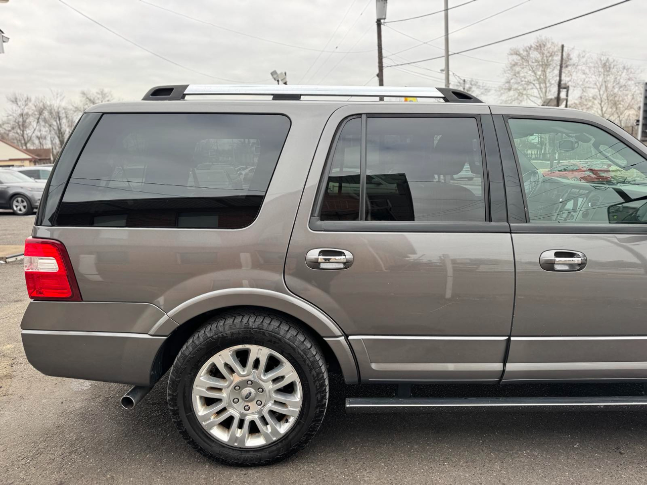 Ford Expedition 4WD 4dr Limited 2014