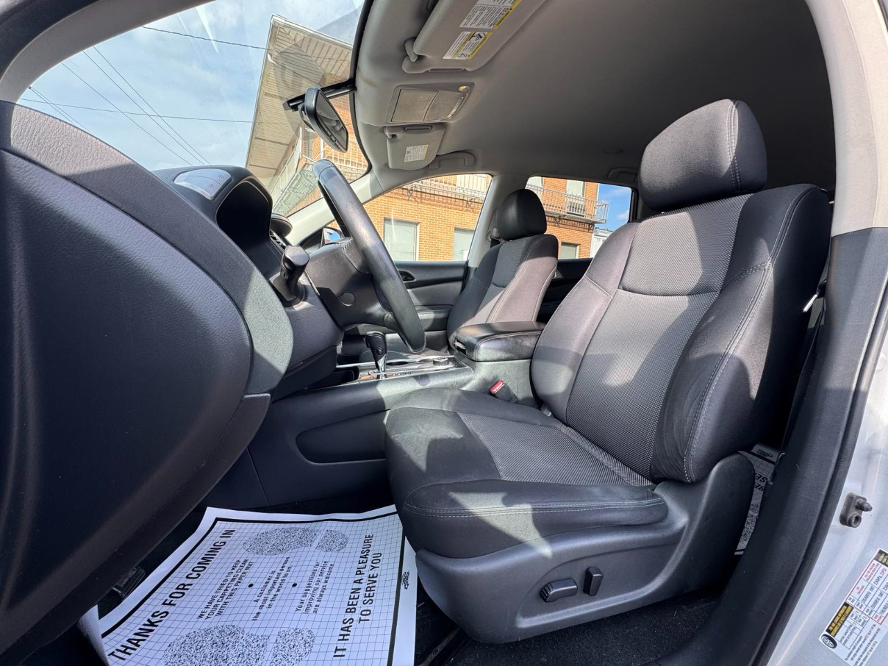 Nissan Pathfinder 4x4 SV 2018