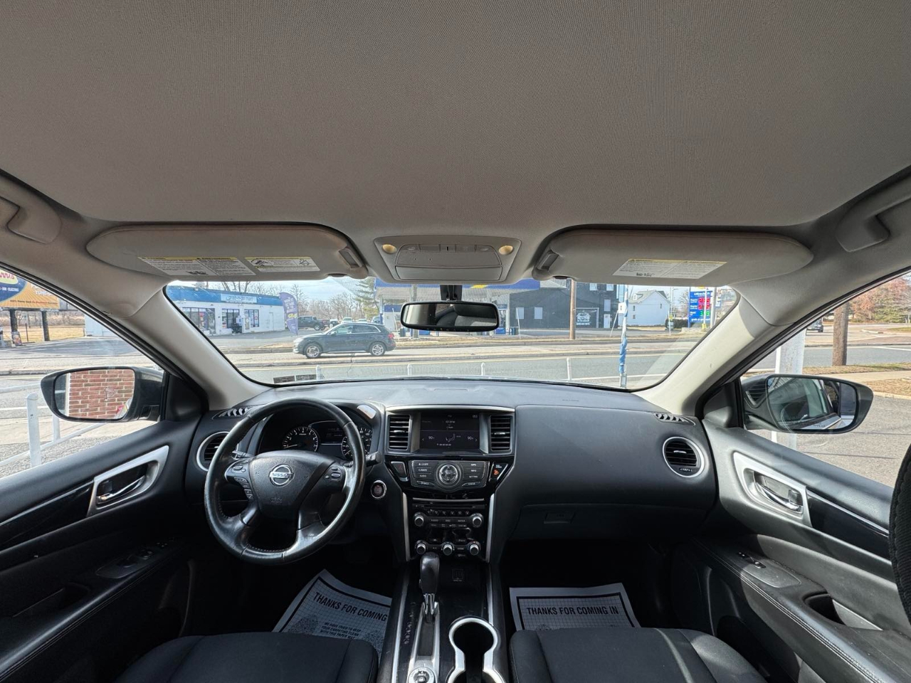 Nissan Pathfinder 4x4 SV 2018