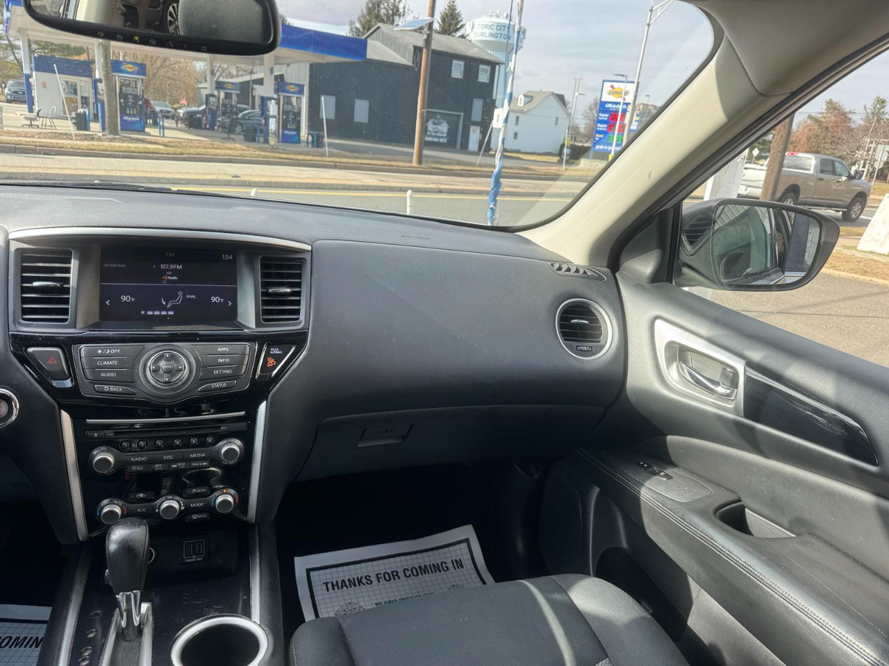 Nissan Pathfinder 4x4 SV 2018