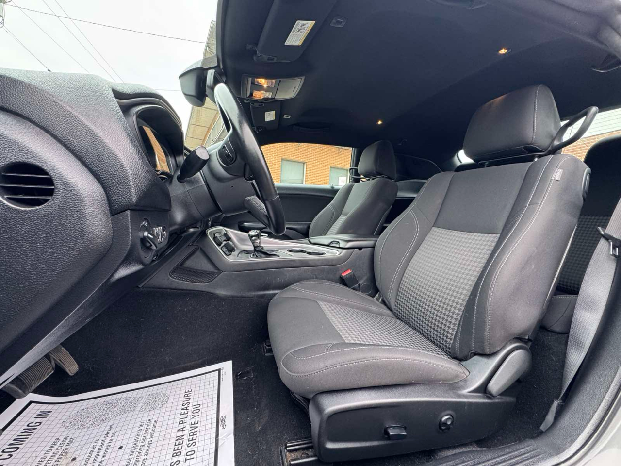 Dodge Challenger SXT RWD 2019