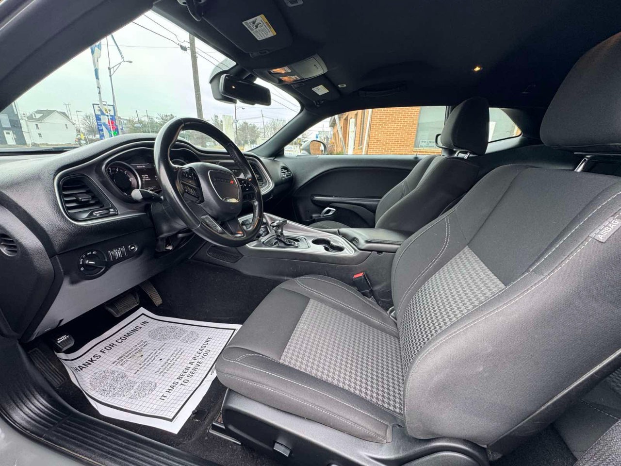 Dodge Challenger SXT RWD 2019