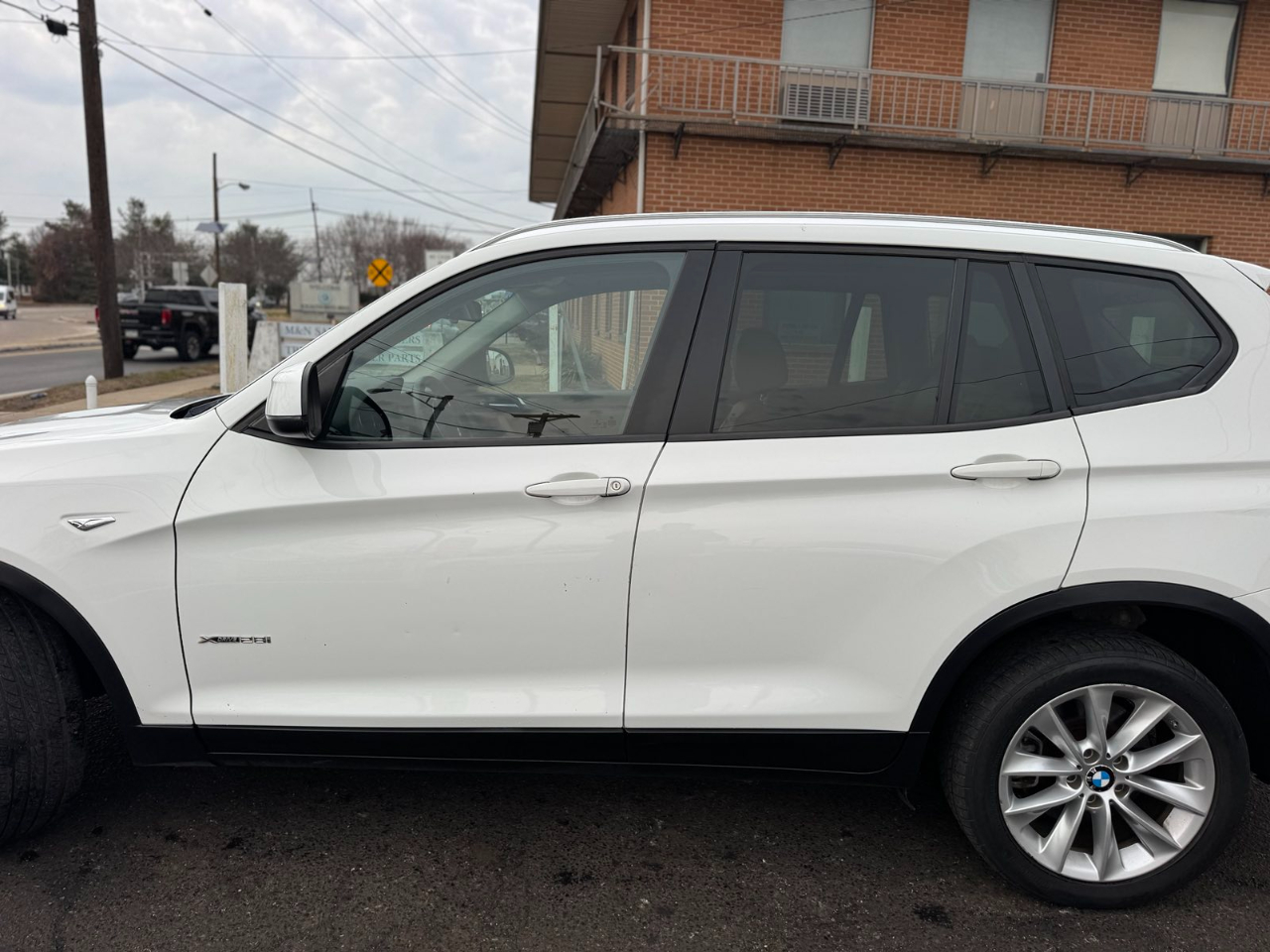 BMW X3 AWD 4dr xDrive28i 2016
