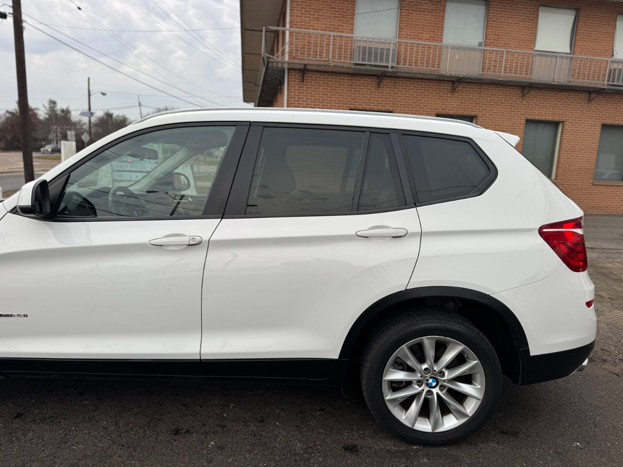 BMW X3 AWD 4dr xDrive28i 2016