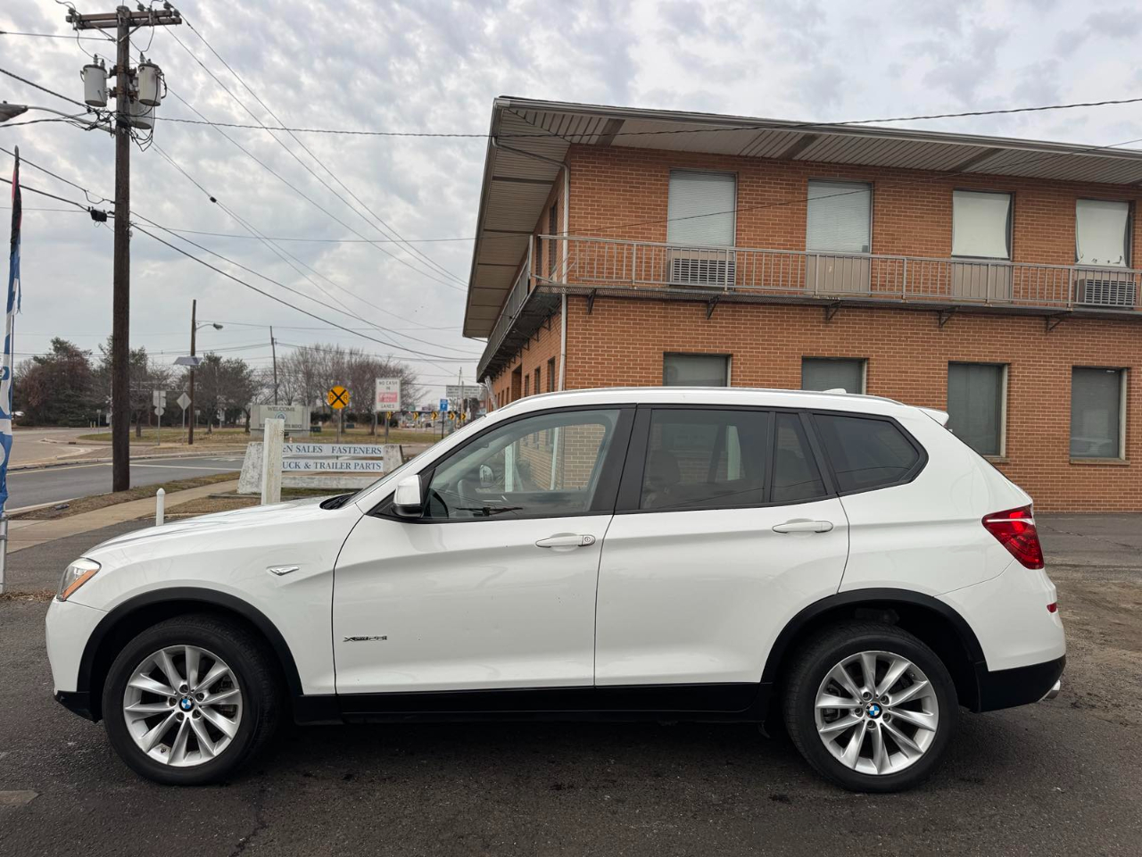 BMW X3 AWD 4dr xDrive28i 2016