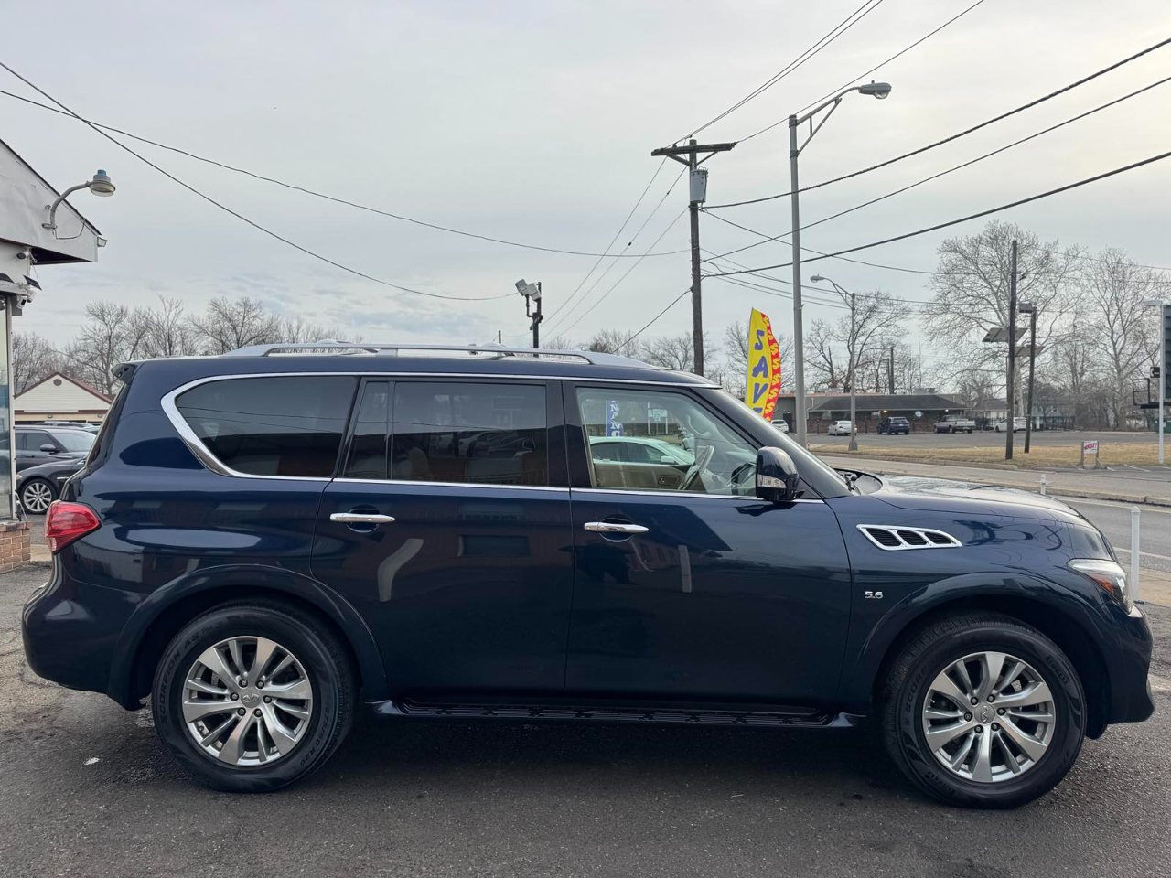 Infiniti QX80 4WD 4dr 2016