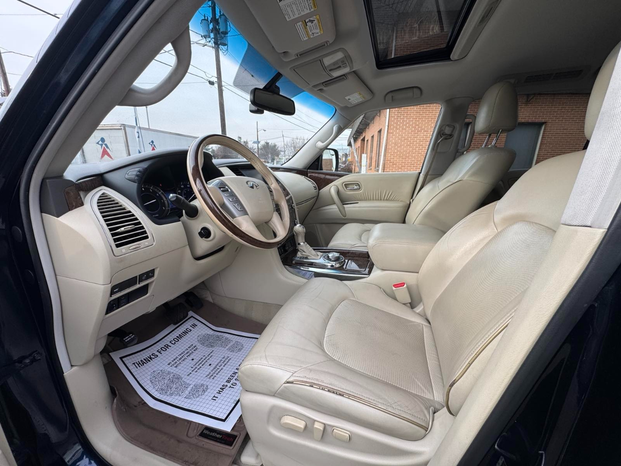 Infiniti QX80 4WD 4dr 2016