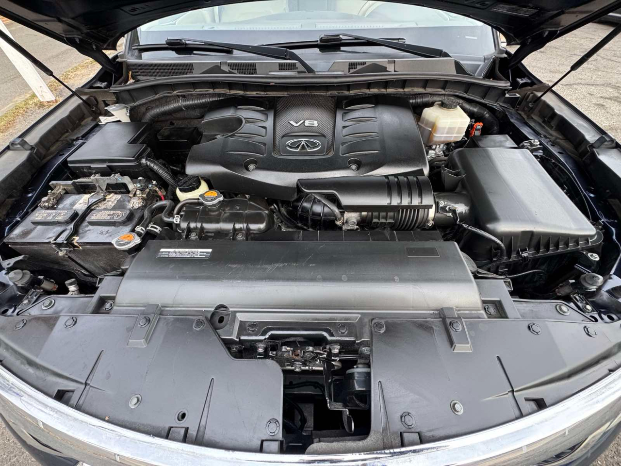 Infiniti QX80 4WD 4dr 2016