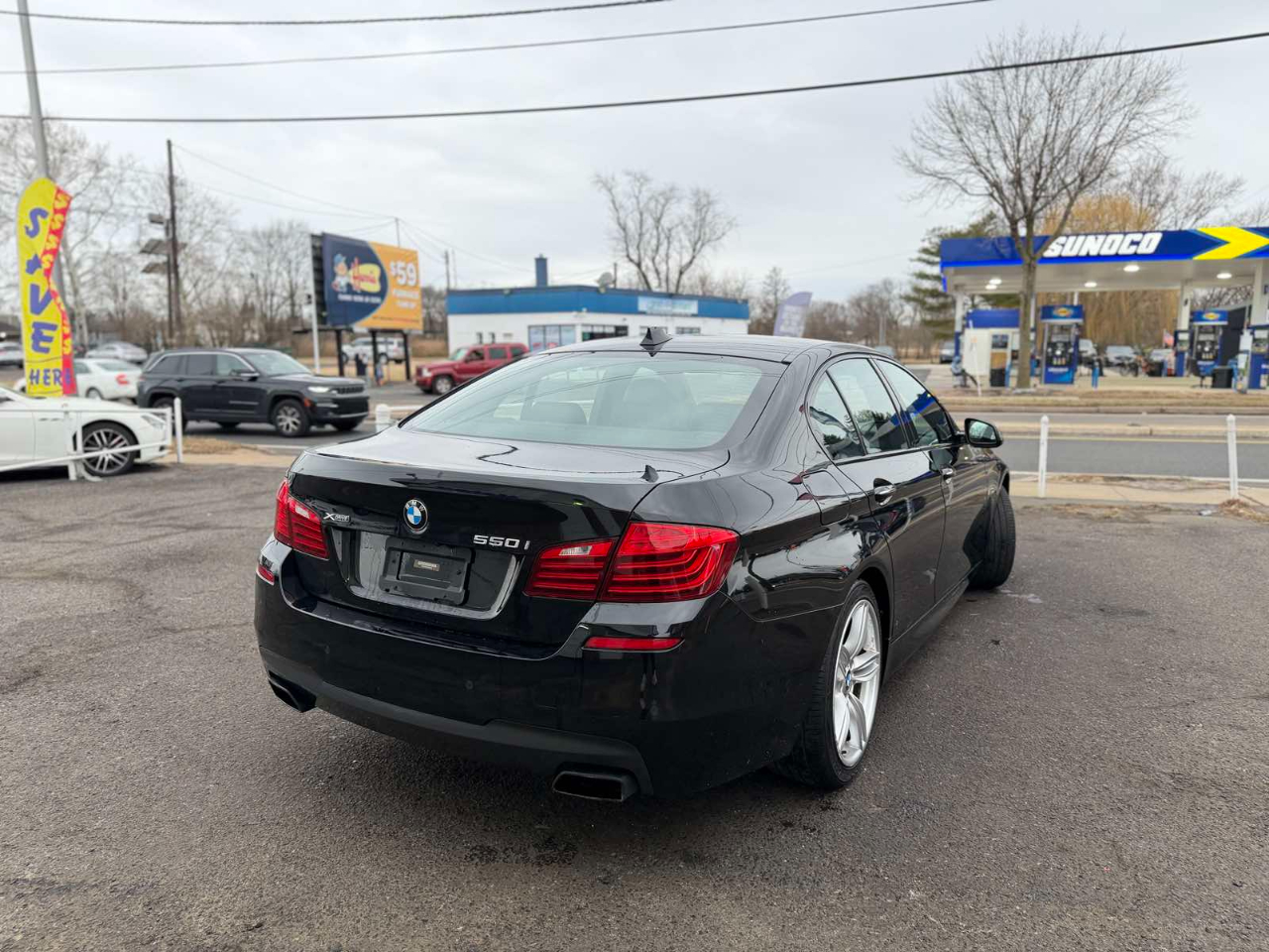 BMW 5 Series 4dr Sdn 550i xDrive AWD 2015