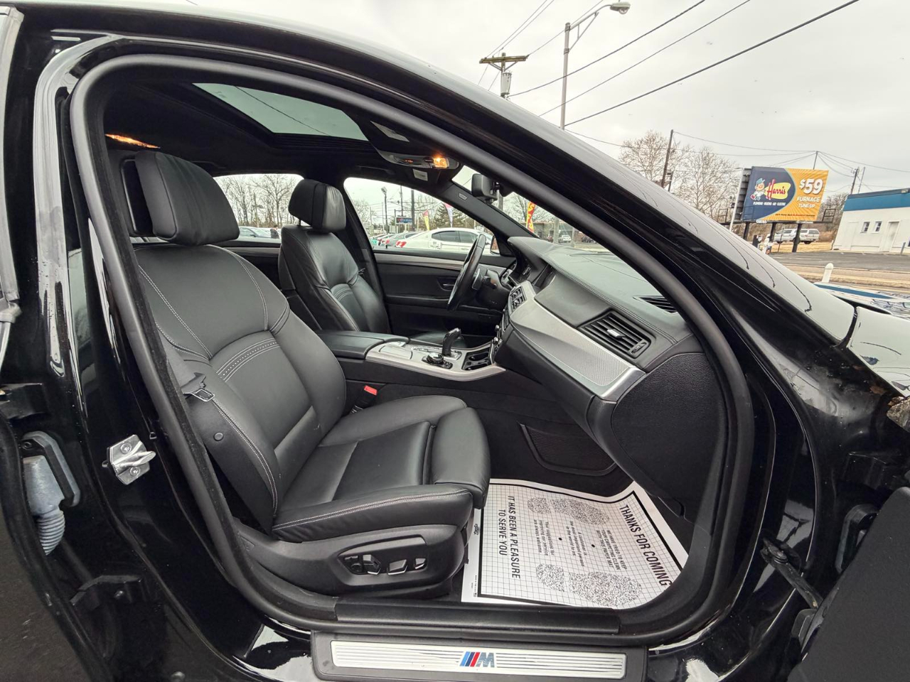 BMW 5 Series 4dr Sdn 550i xDrive AWD 2015