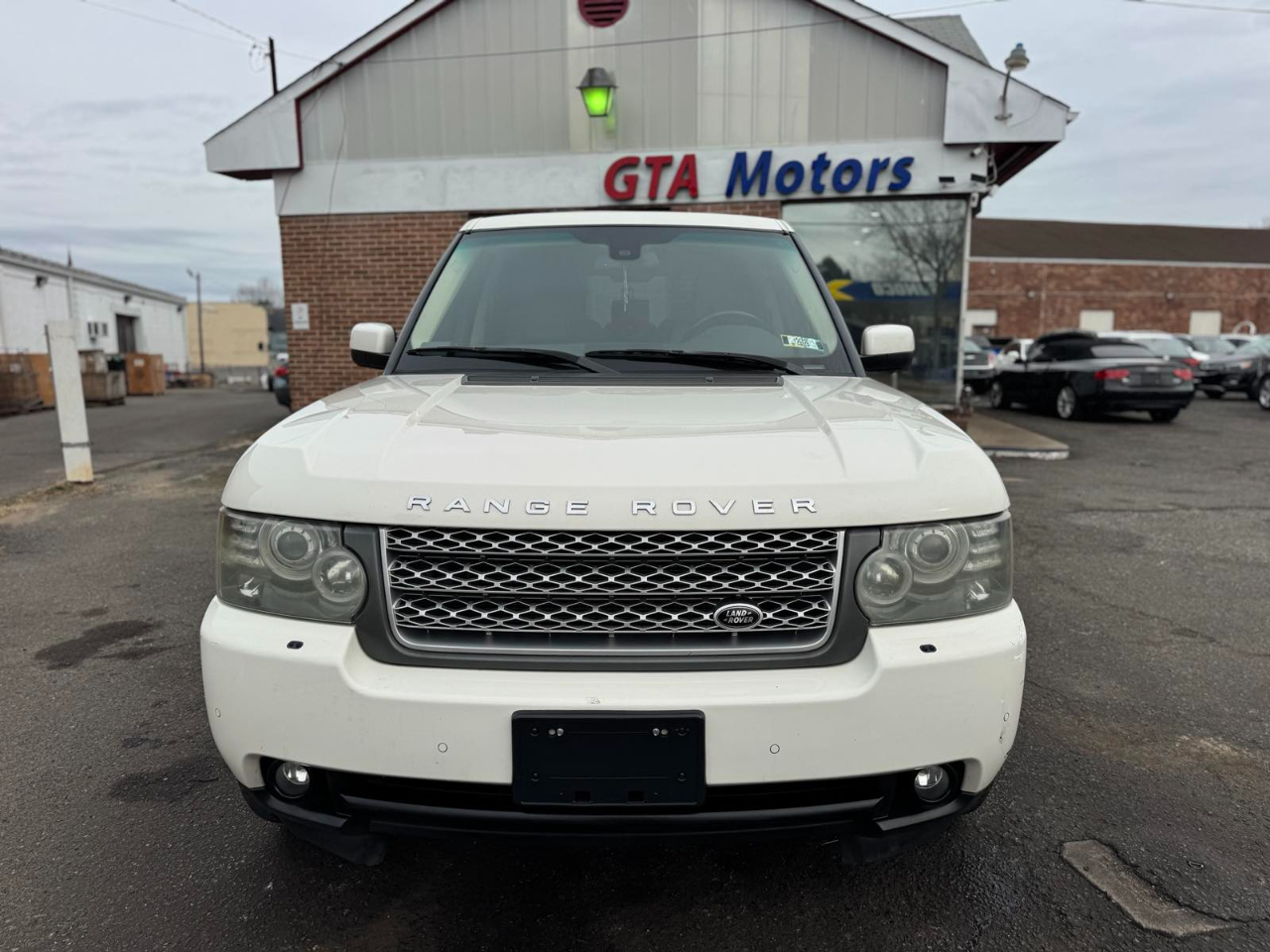 Land Rover Range Rover 4WD 4dr HSE LUX 2010