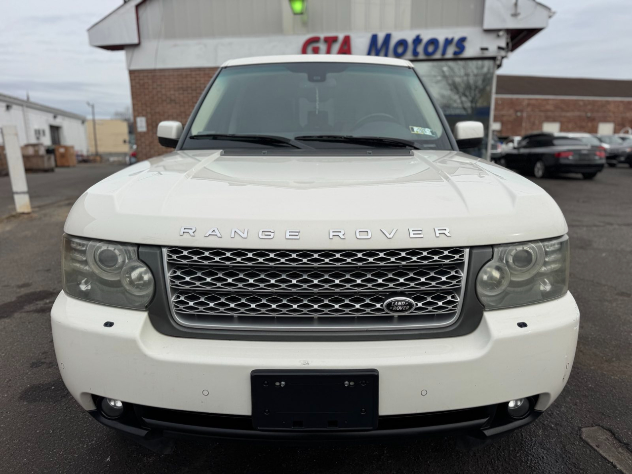 Land Rover Range Rover 4WD 4dr HSE LUX 2010