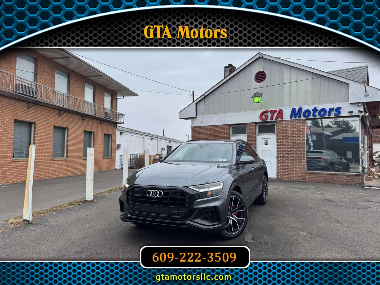 Audi Q8 Premium Plus 55 TFSI quattro 2019