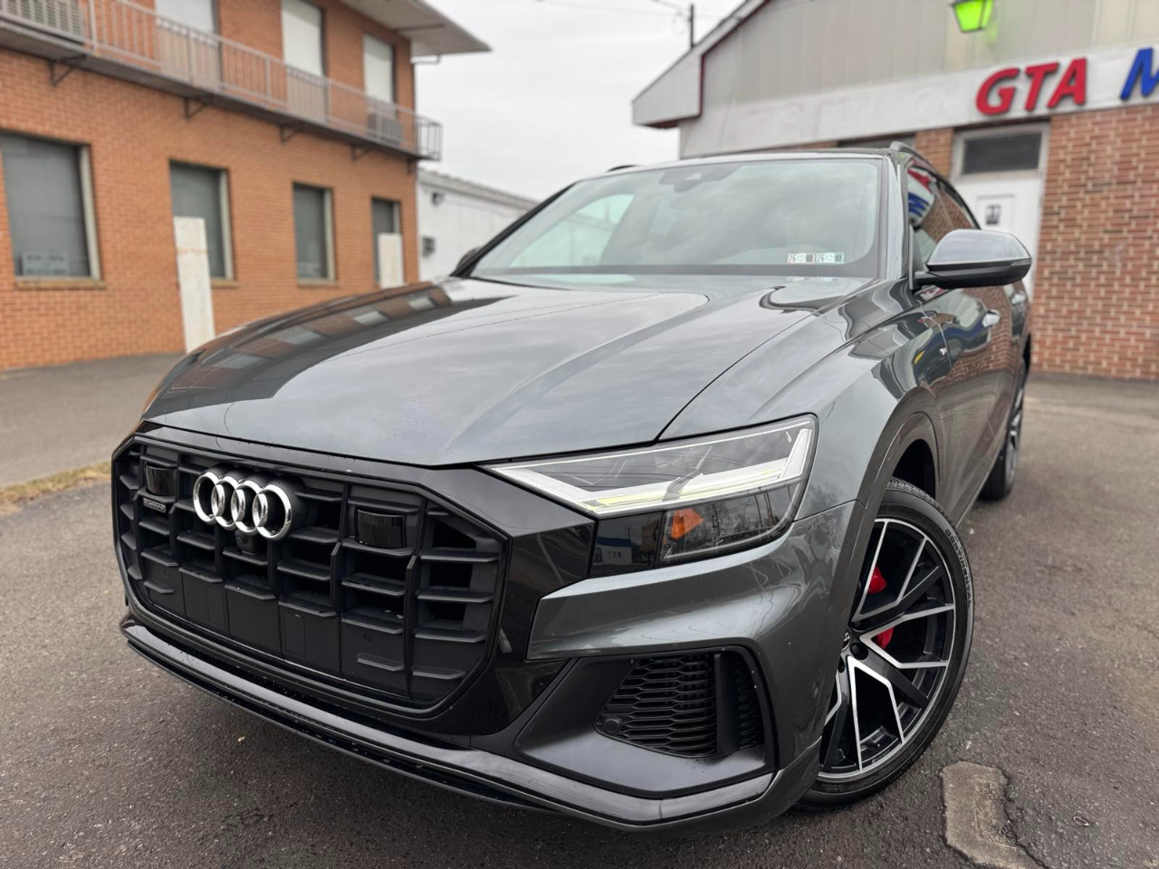 Audi Q8 Premium Plus 55 TFSI quattro 2019