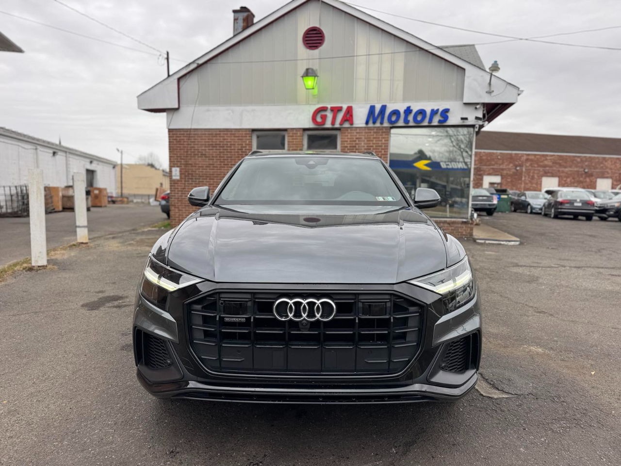 Audi Q8 Premium Plus 55 TFSI quattro 2019