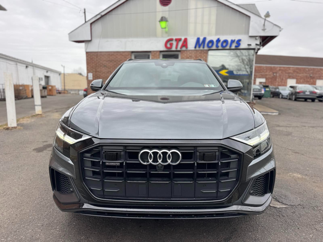 Audi Q8 Premium Plus 55 TFSI quattro 2019