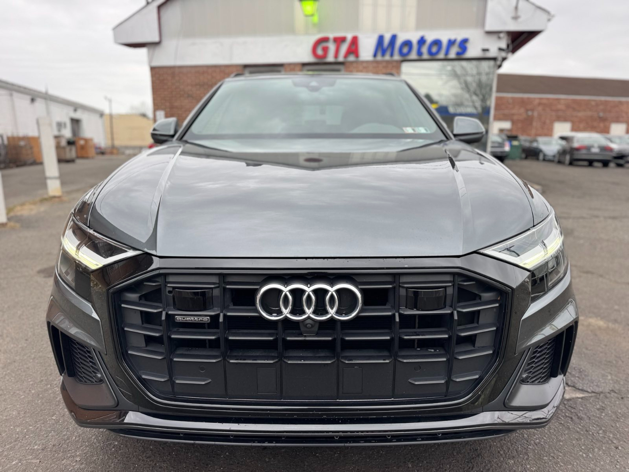 Audi Q8 Premium Plus 55 TFSI quattro 2019