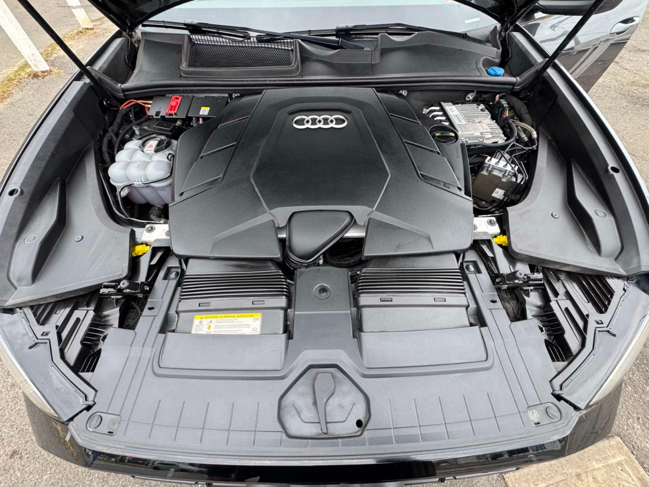 Audi Q8 Premium Plus 55 TFSI quattro 2019