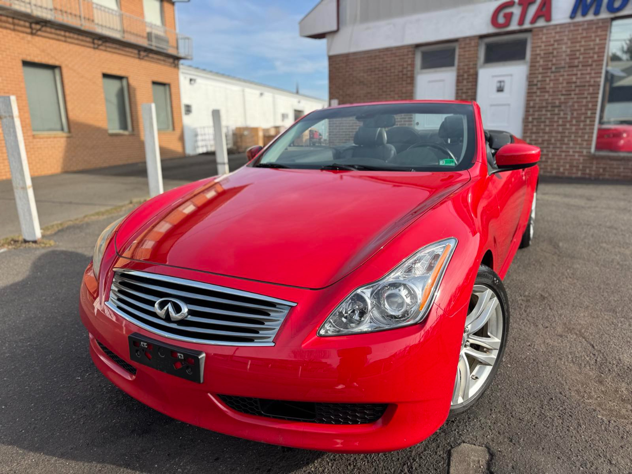 Infiniti G37 Convertible 2dr Base 2009