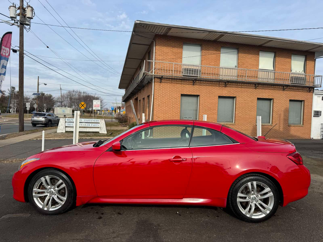 Infiniti G37 Convertible 2dr Base 2009