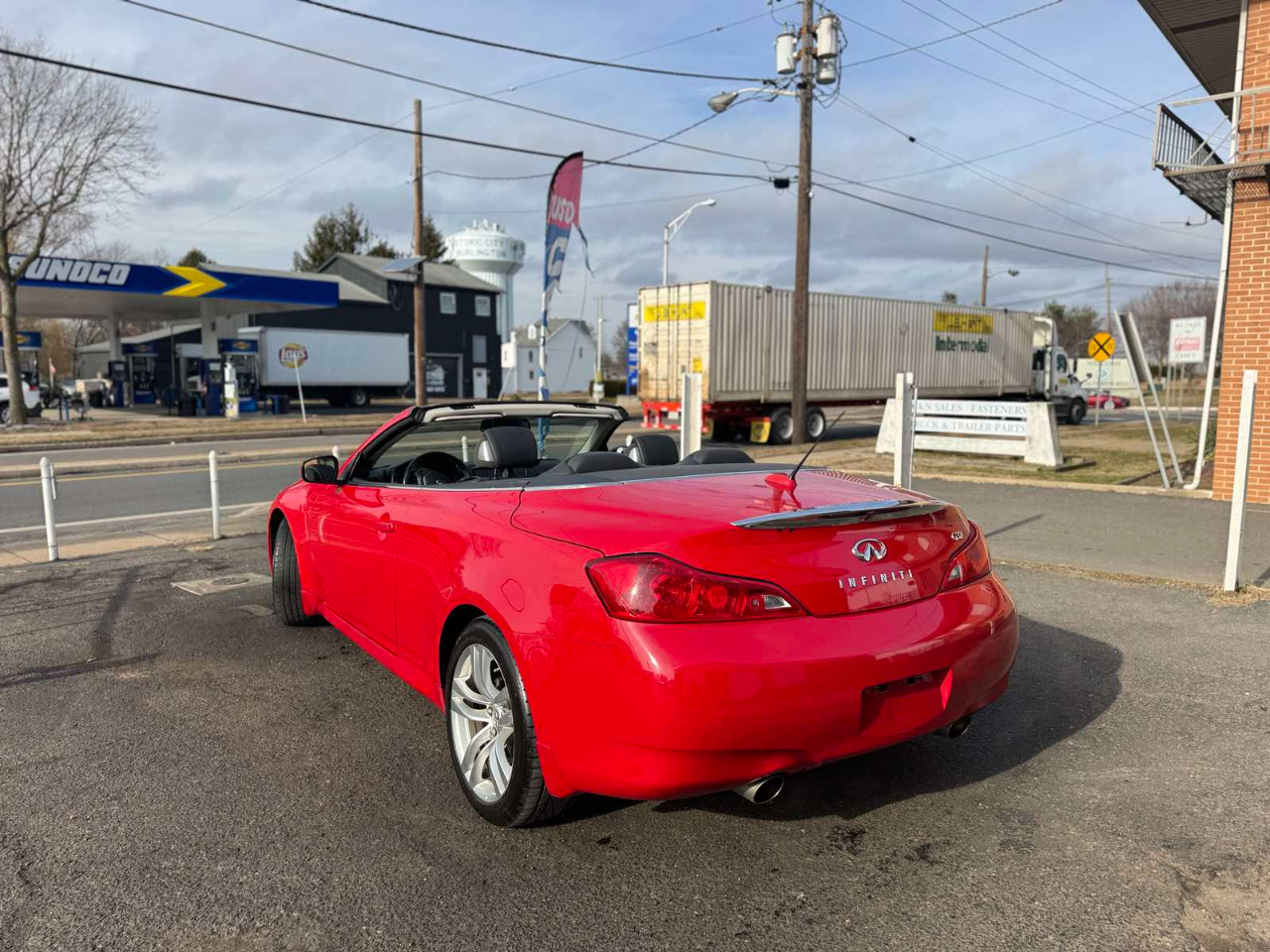 Infiniti G37 Convertible 2dr Base 2009