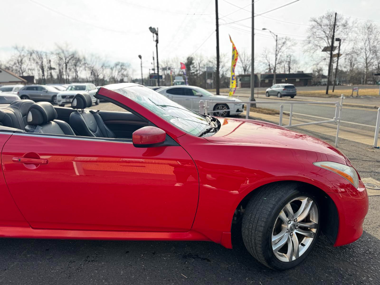 Infiniti G37 Convertible 2dr Base 2009