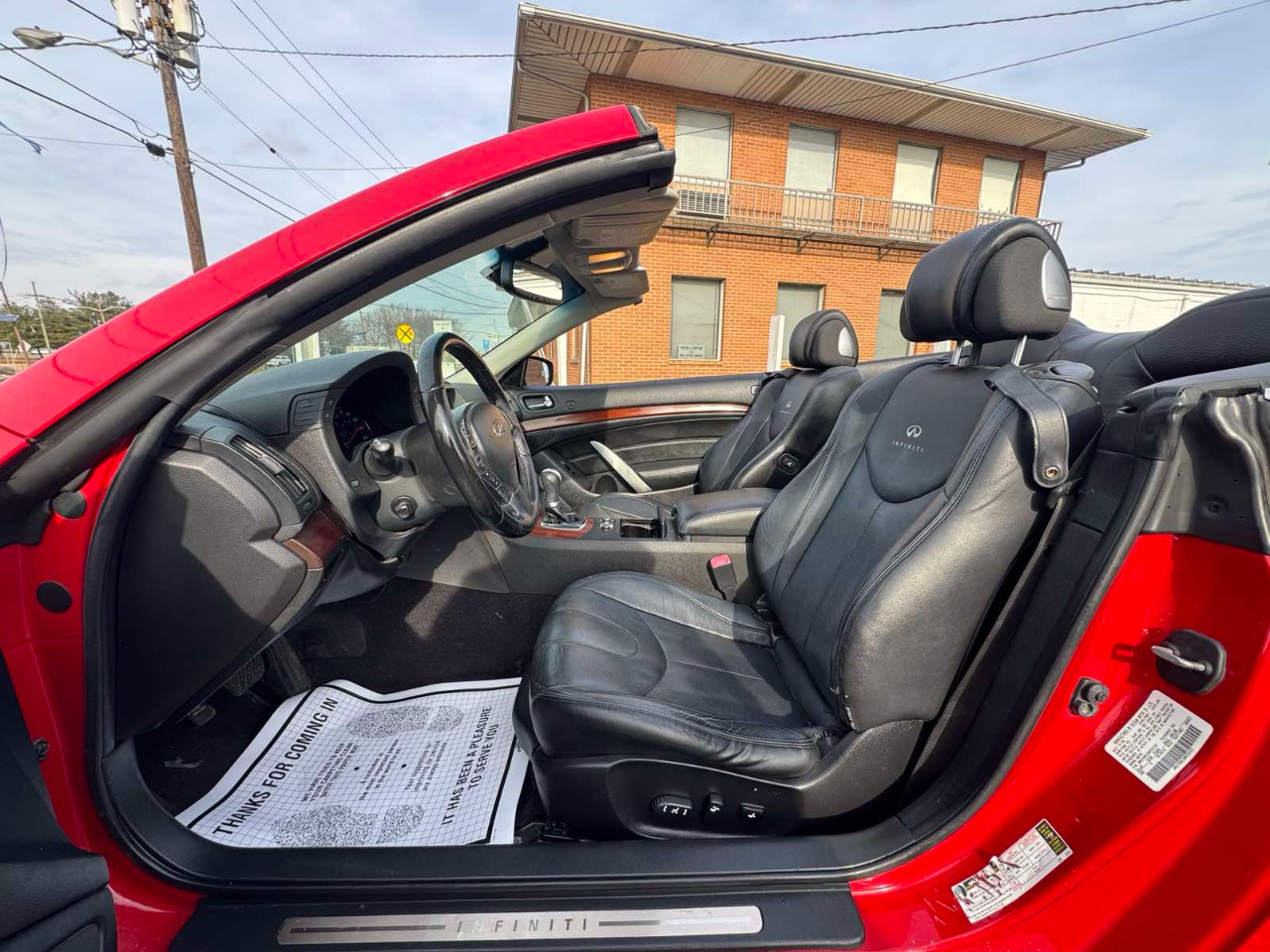 Infiniti G37 Convertible 2dr Base 2009