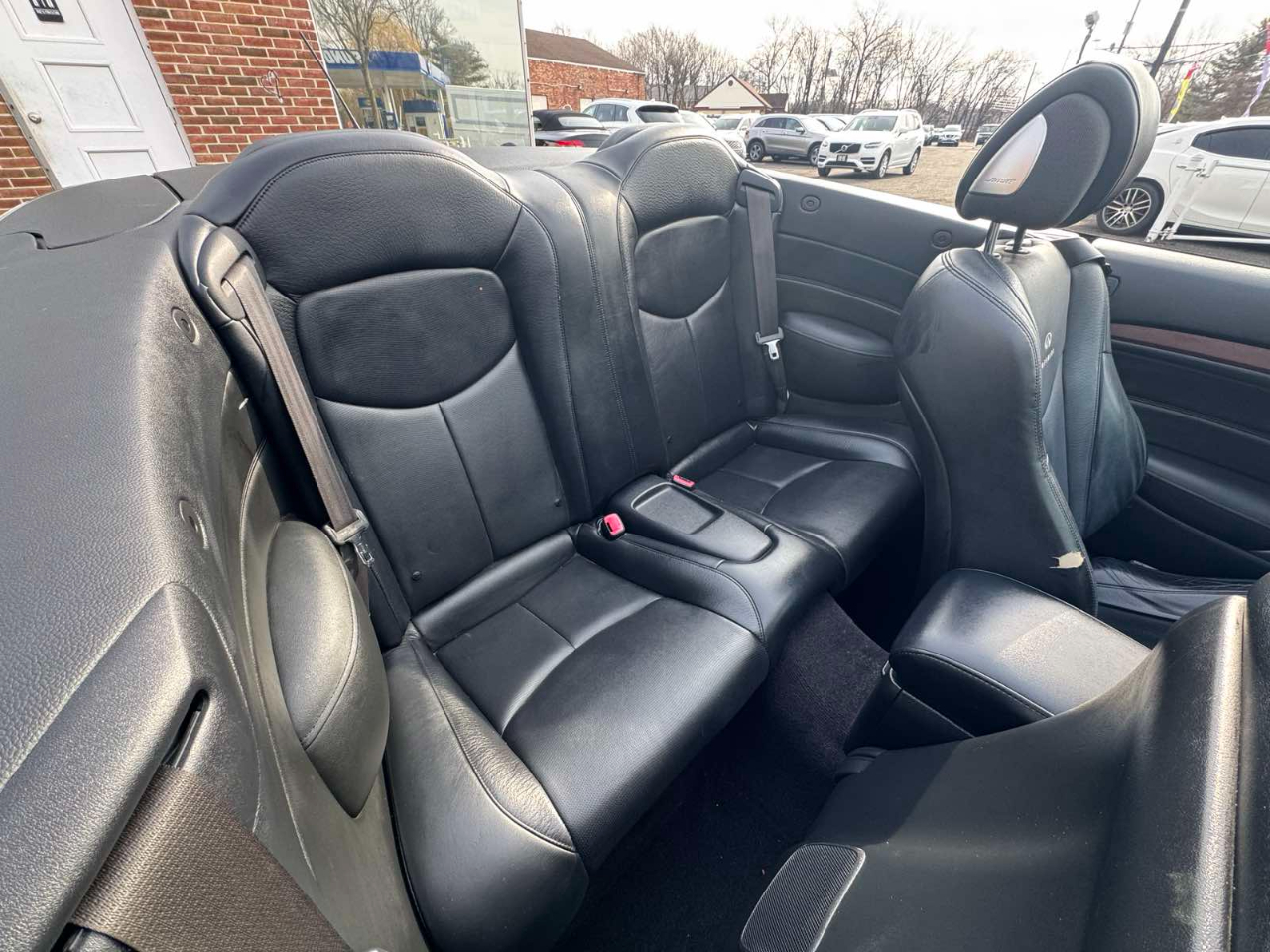 Infiniti G37 Convertible 2dr Base 2009