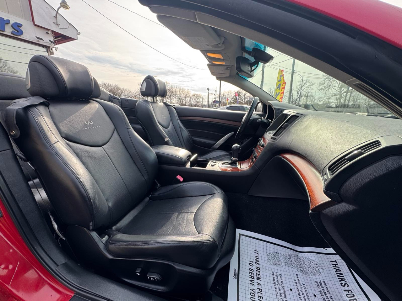 Infiniti G37 Convertible 2dr Base 2009