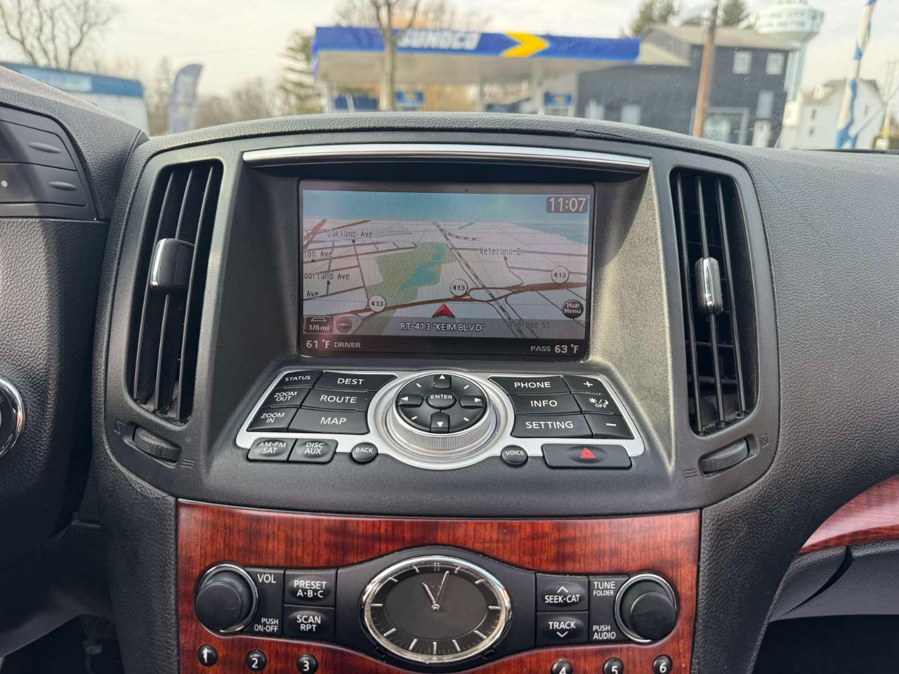 Infiniti G37 Convertible 2dr Base 2009