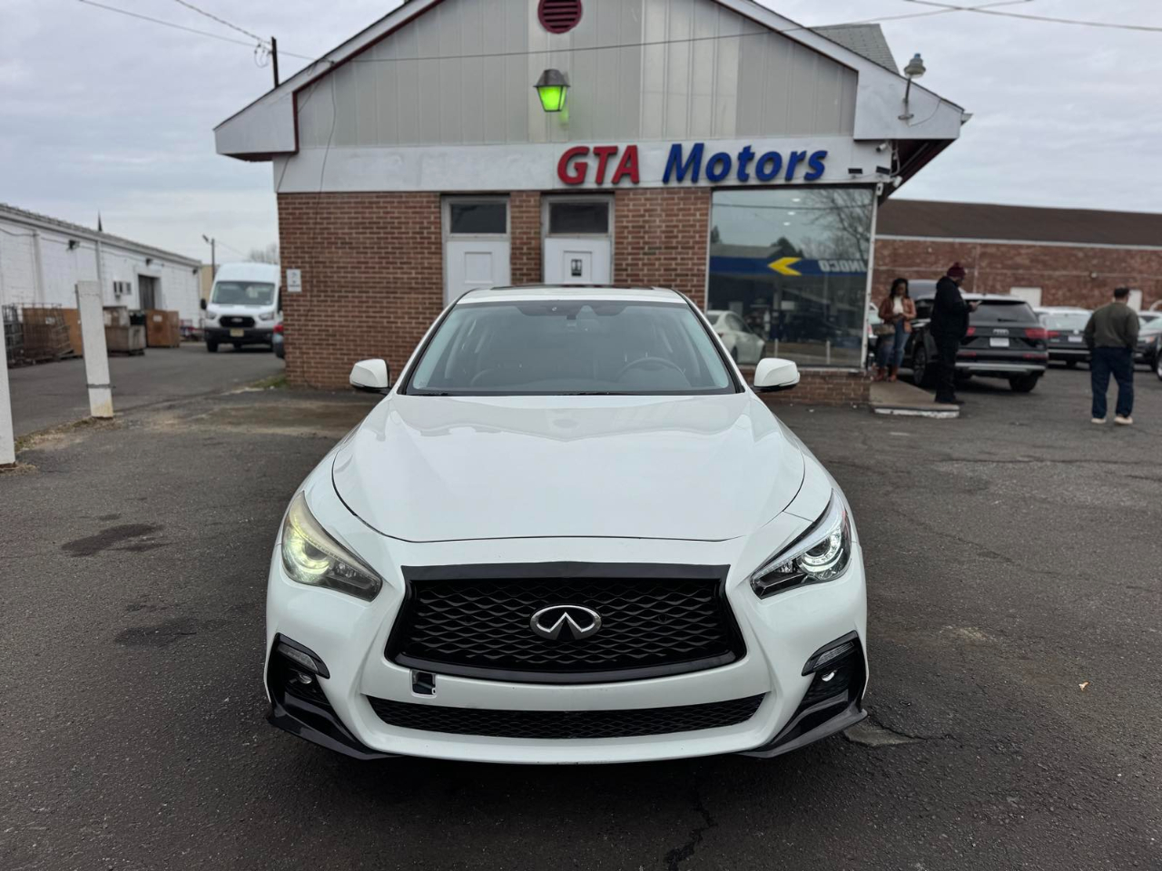 Infiniti Q50 4dr Sdn Premium AWD 2014