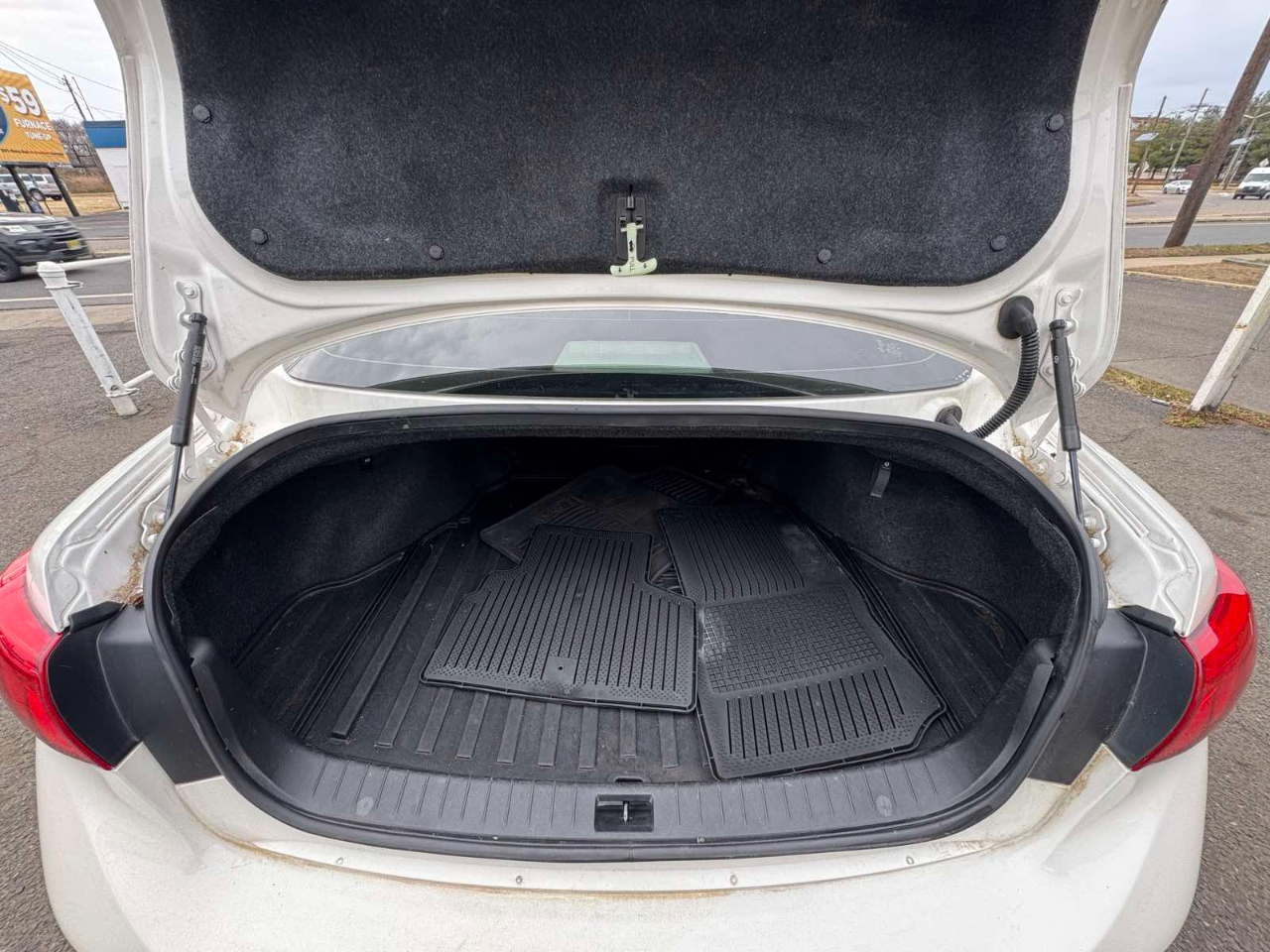 Infiniti Q50 4dr Sdn Premium AWD 2014