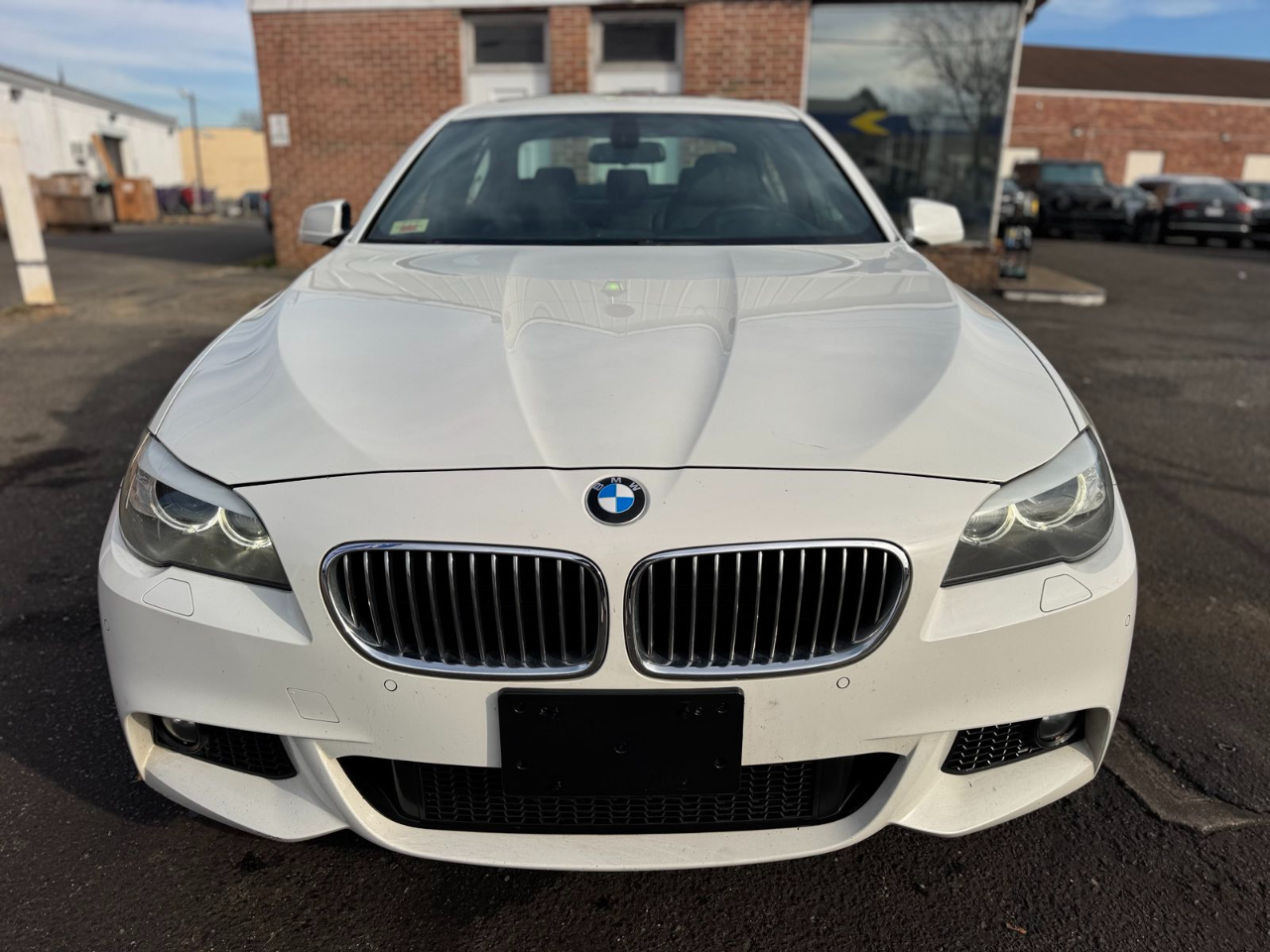 BMW 5 Series 4dr Sdn 535i xDrive AWD 2012