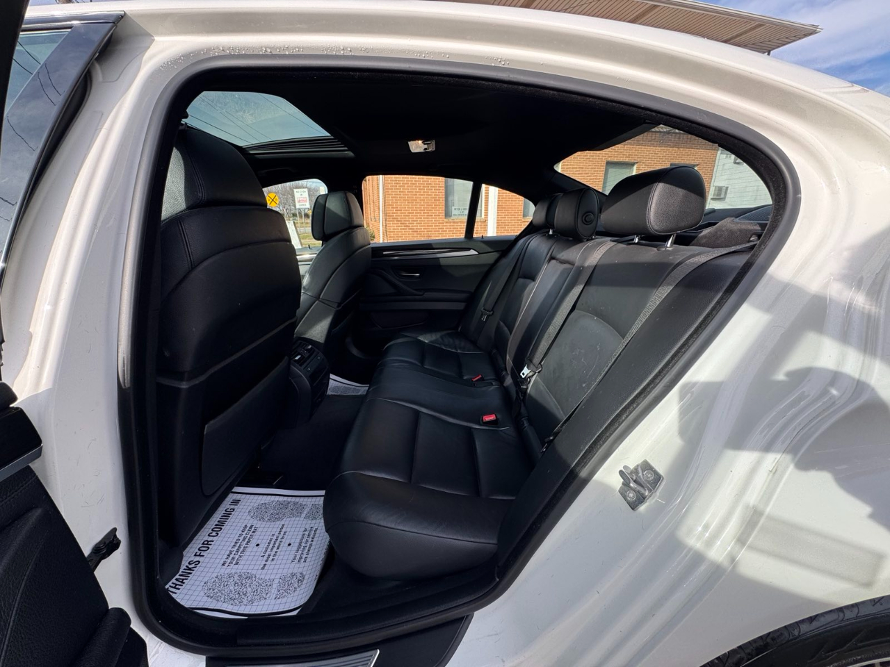 BMW 5 Series 4dr Sdn 535i xDrive AWD 2012