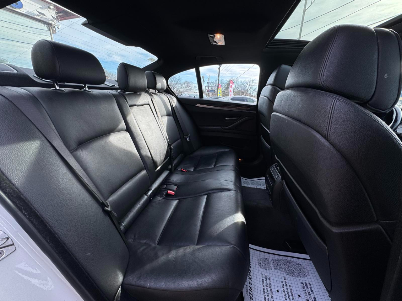 BMW 5 Series 4dr Sdn 535i xDrive AWD 2012