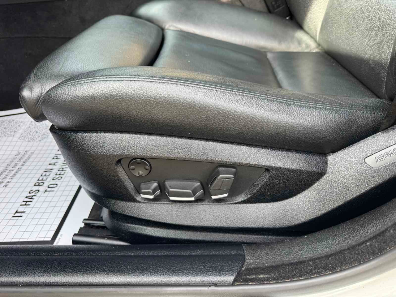 BMW 5 Series 4dr Sdn 535i xDrive AWD 2012