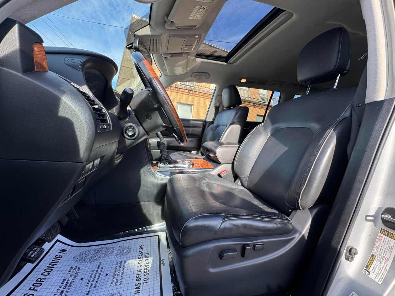 Infiniti QX80 LUXE AWD 2019